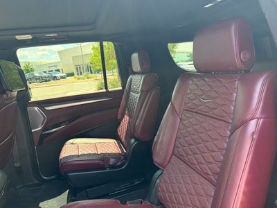 2025 Cadillac Escalade ESV Sport