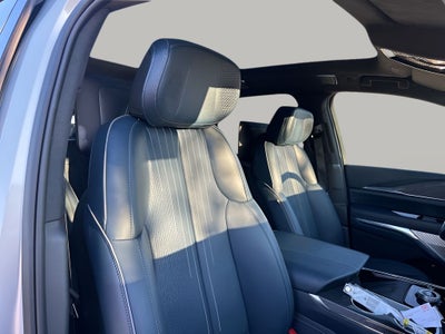 2025 Cadillac ESCALADE IQ Luxury 2