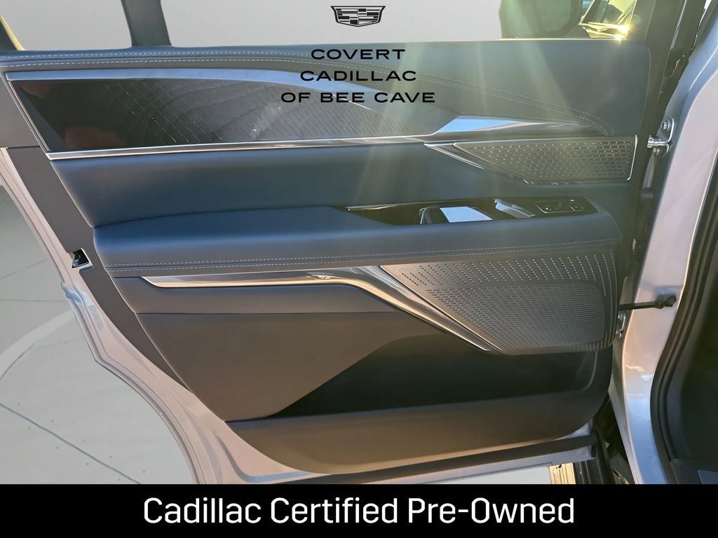 2025 Cadillac ESCALADE IQ Luxury 2