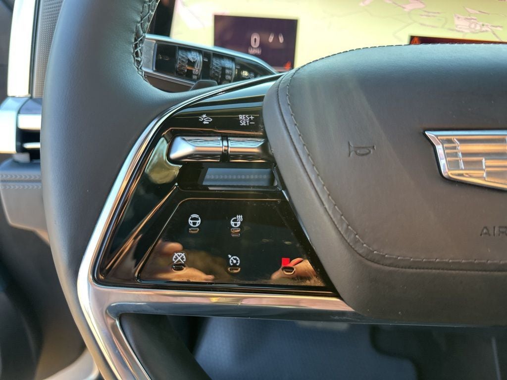 2025 Cadillac ESCALADE IQ Luxury 2