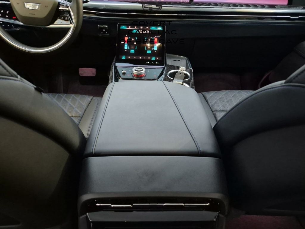 2025 Cadillac ESCALADE IQ Sport 1