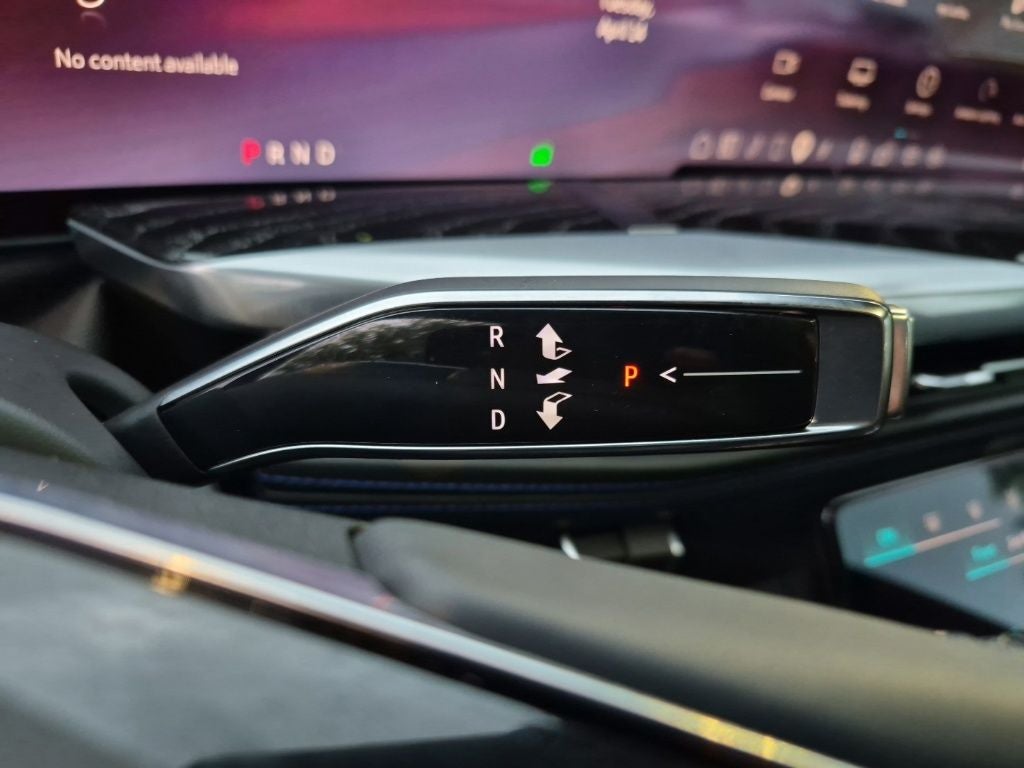 2025 Cadillac ESCALADE IQ Sport 1