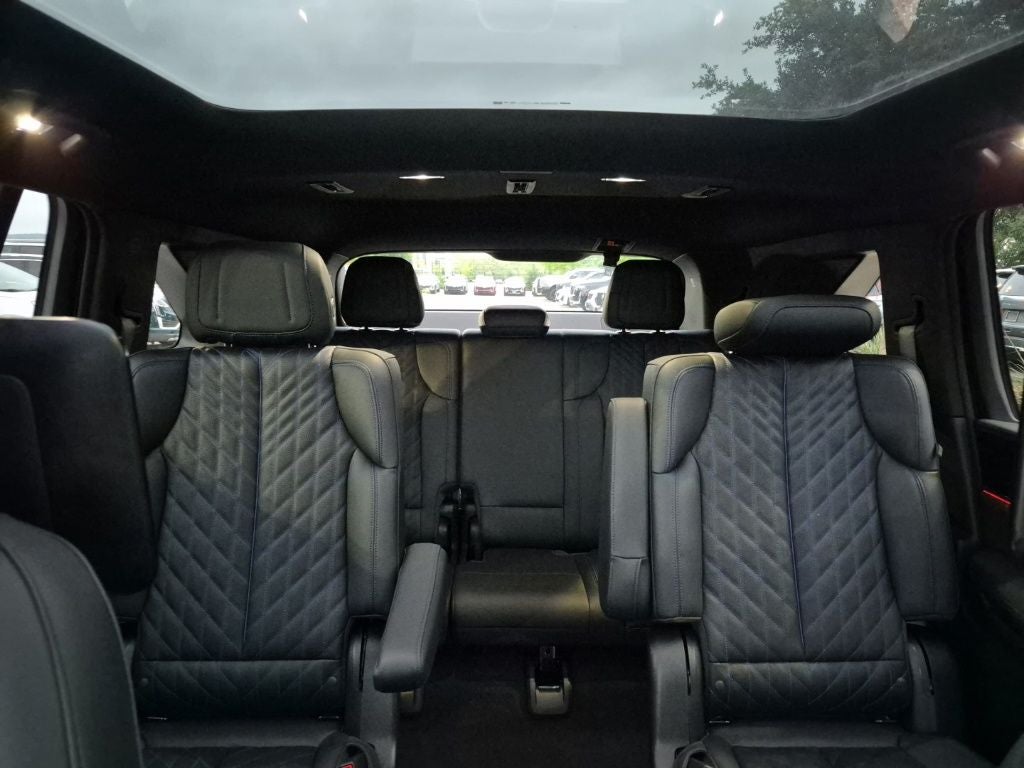 2025 Cadillac ESCALADE IQ Sport 1