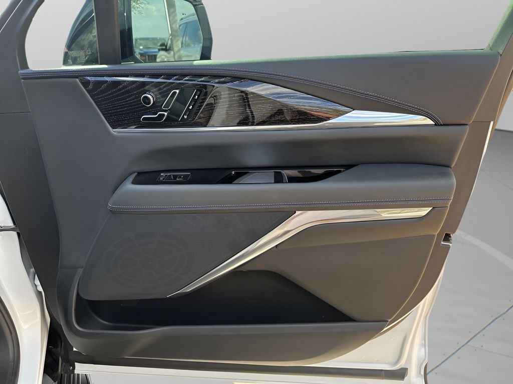 2025 Cadillac ESCALADE IQ Sport 1