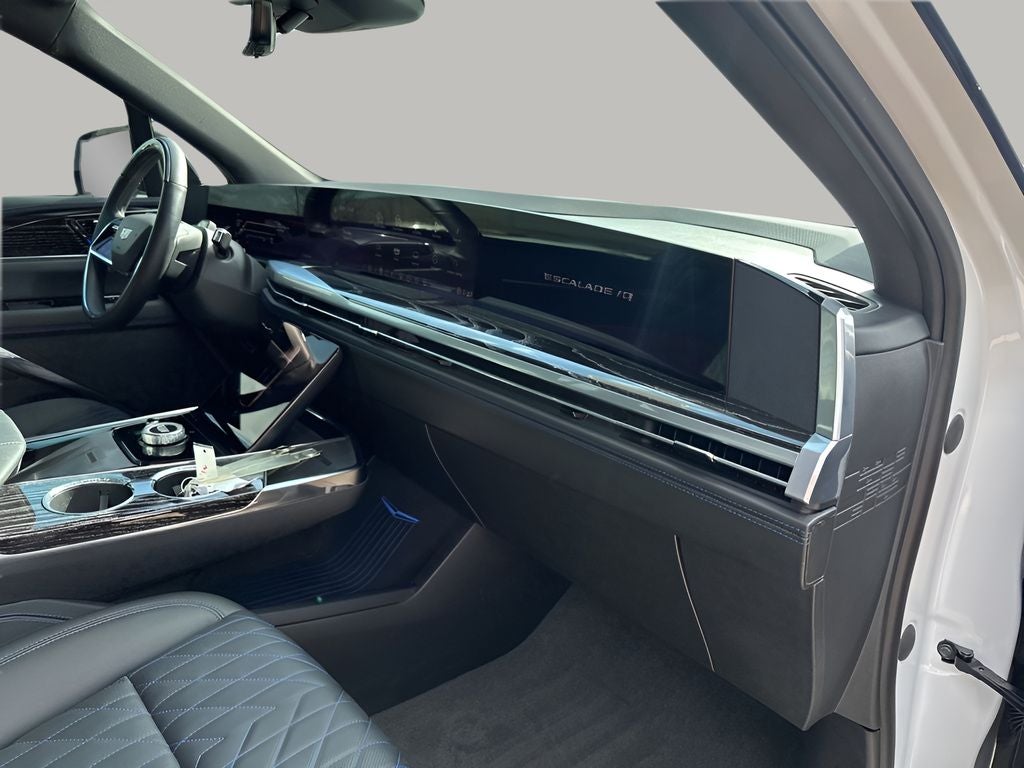 2025 Cadillac ESCALADE IQ Sport 1