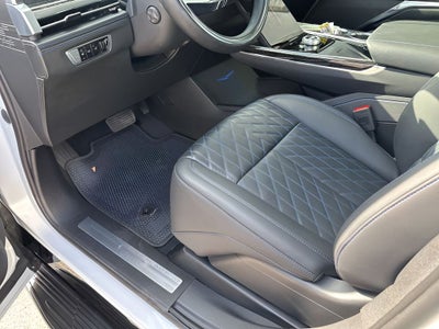 2025 Cadillac ESCALADE IQ Sport 1