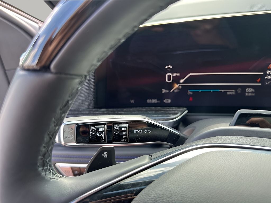 2025 Cadillac ESCALADE IQ Sport 1