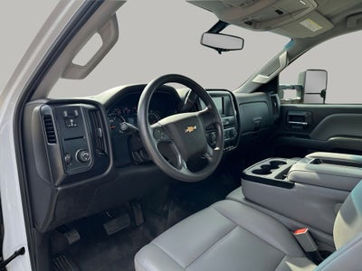 2022 Chevrolet Silverado 6500HD 1WT