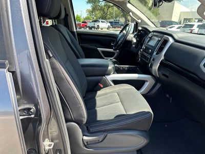 2017 Nissan Titan SV