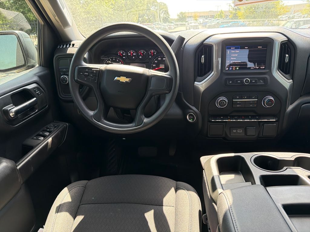 2025 Chevrolet Silverado 1500 Custom