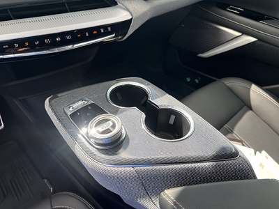 2025 Cadillac OPTIQ Luxury