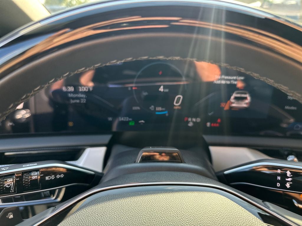 2025 Cadillac OPTIQ Sport