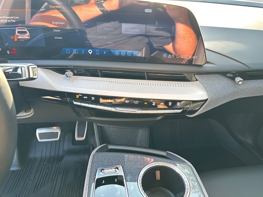 2025 Cadillac OPTIQ Sport