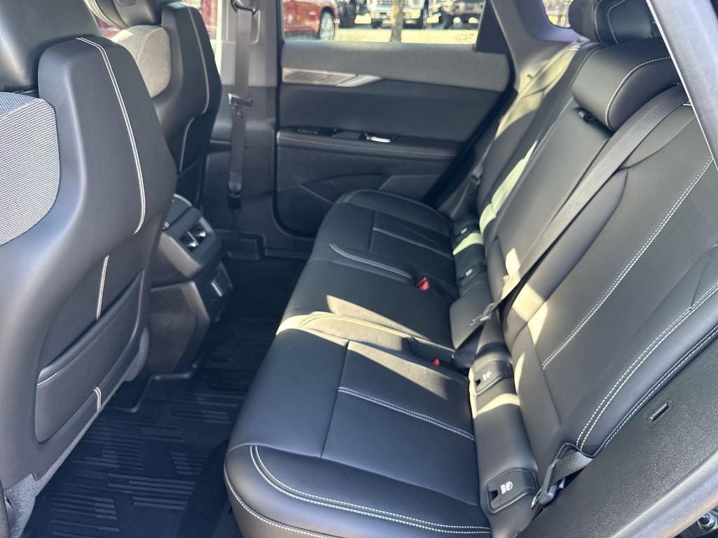 2025 Cadillac OPTIQ Sport