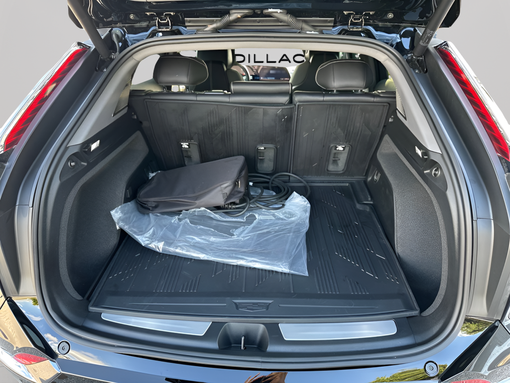 2025 Cadillac OPTIQ Sport