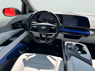 2025 Cadillac OPTIQ Sport