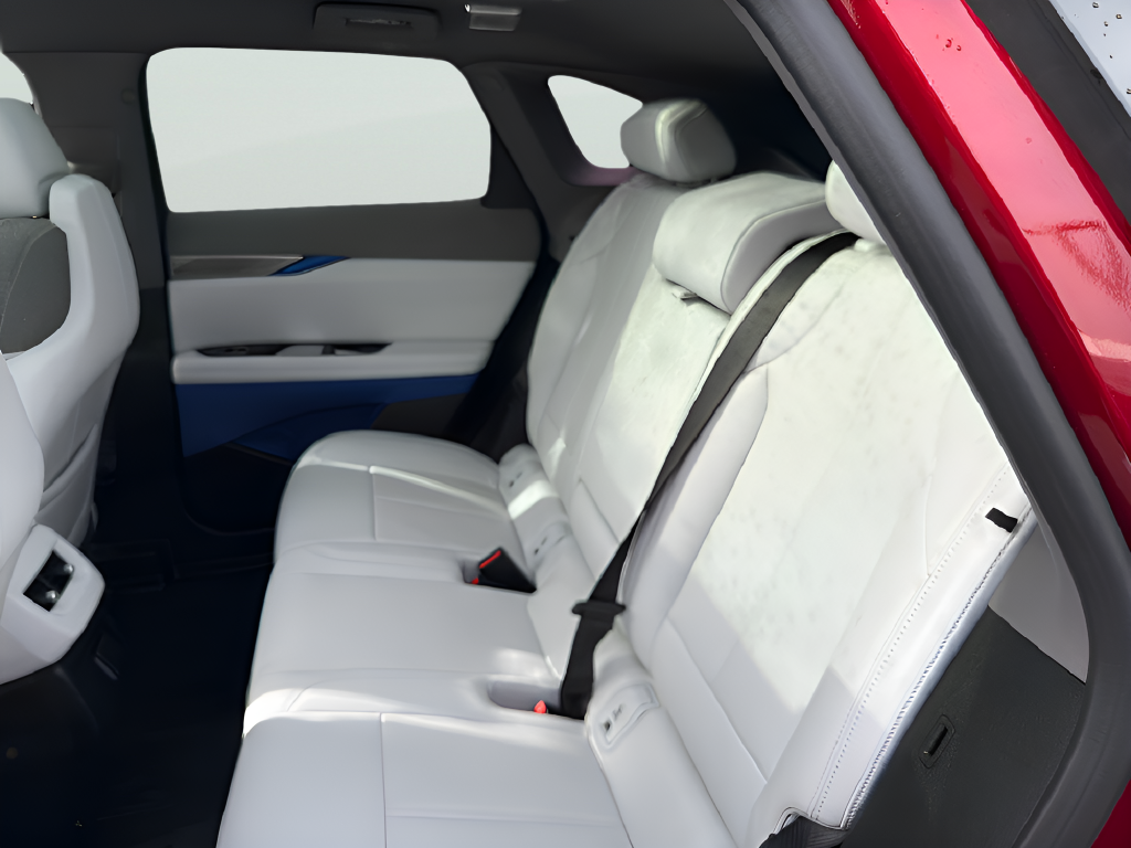 2025 Cadillac OPTIQ Sport