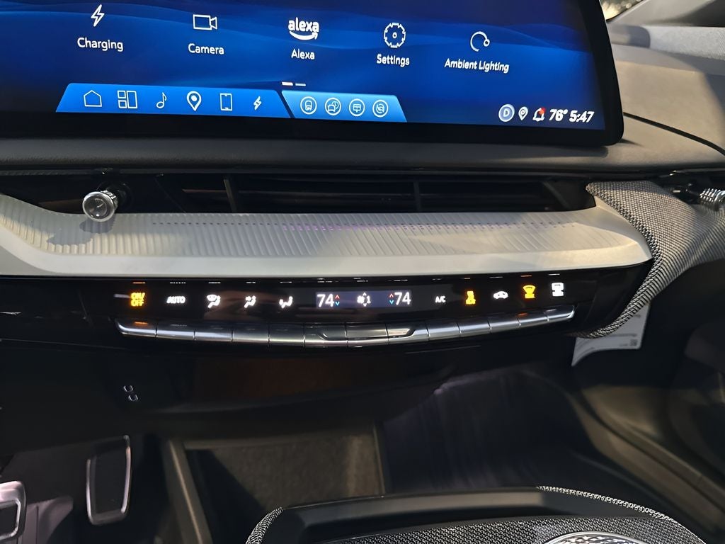 2025 Cadillac OPTIQ Sport 2