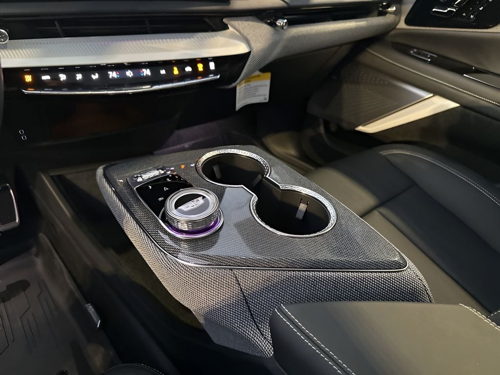 2025 Cadillac OPTIQ Sport 2