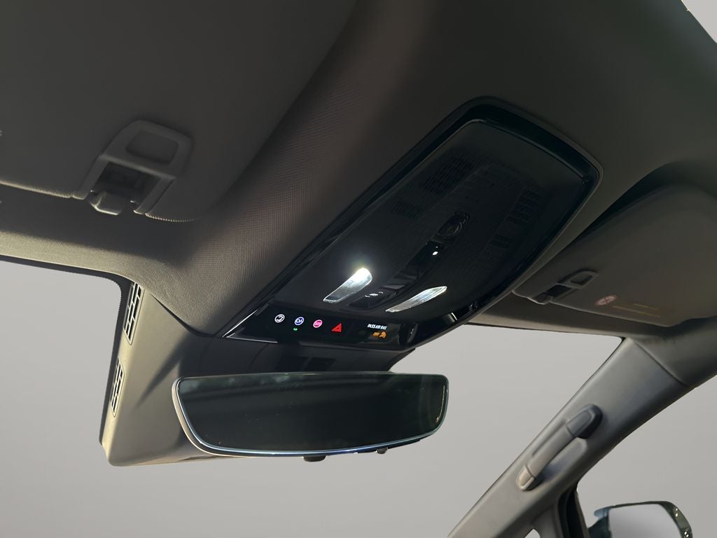 2025 Cadillac OPTIQ Sport 2