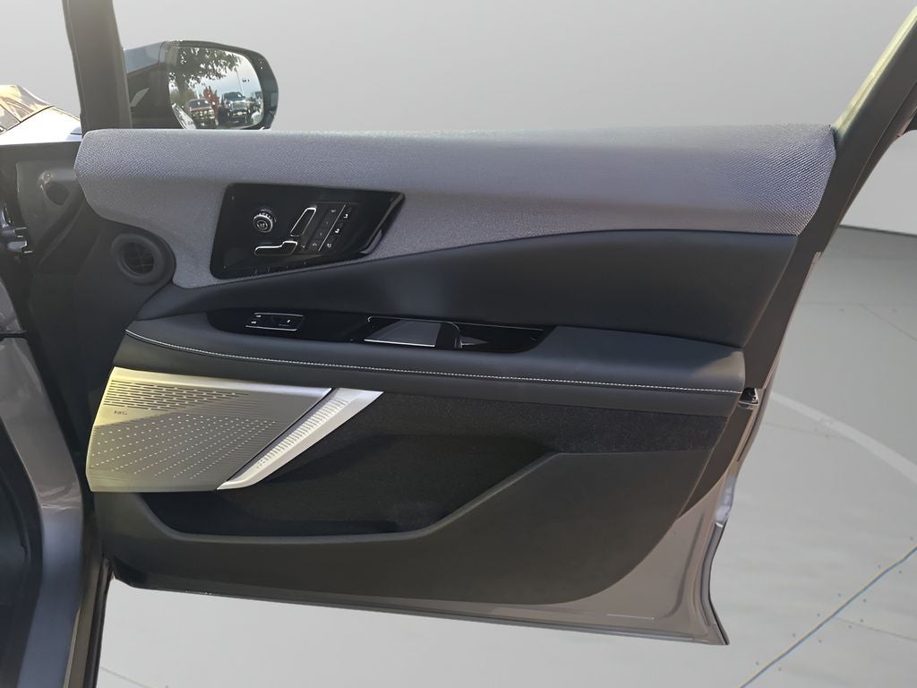 2025 Cadillac OPTIQ Sport 2