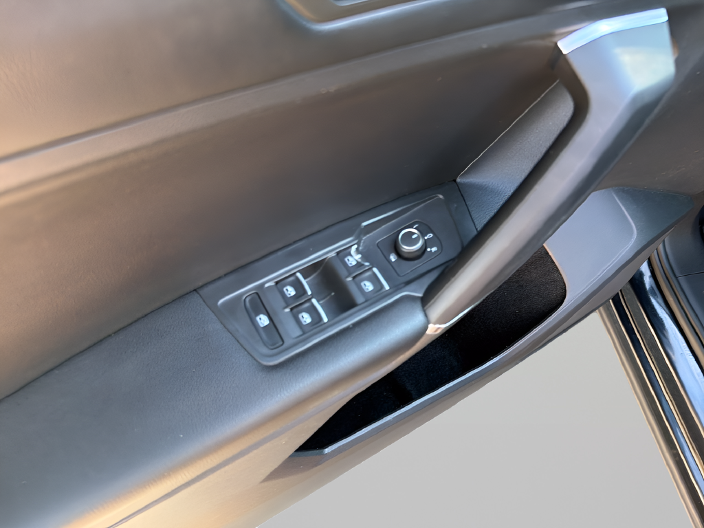 2020 Volkswagen Tiguan 2.0T SE
