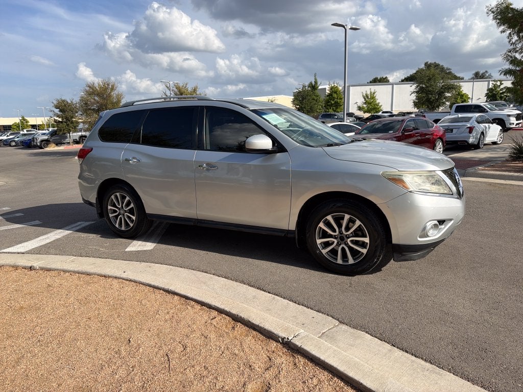 2015 Nissan Pathfinder S