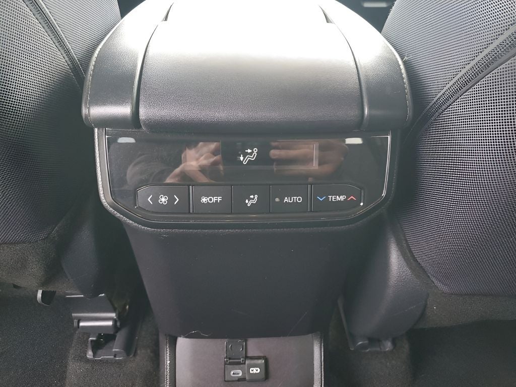 2025 Toyota Highlander Limited