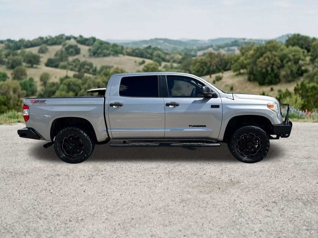 2015 Toyota Tundra SR5