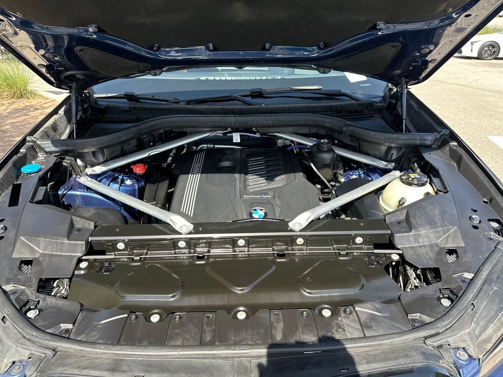 2023 BMW X6 xDrive40i