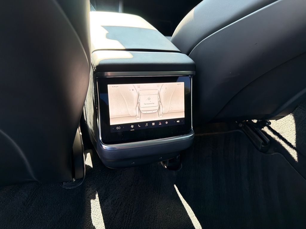 2022 Tesla Model S Base