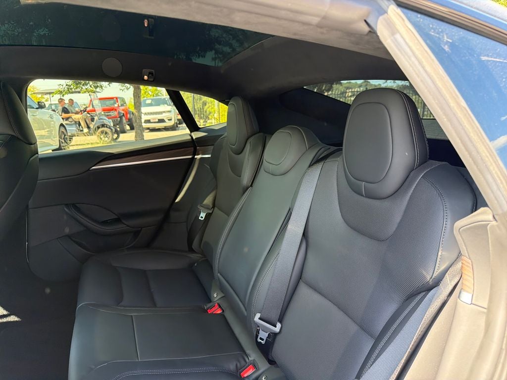 2022 Tesla Model S Base