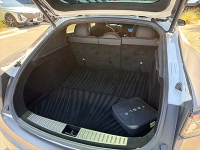 2022 Tesla Model S Base
