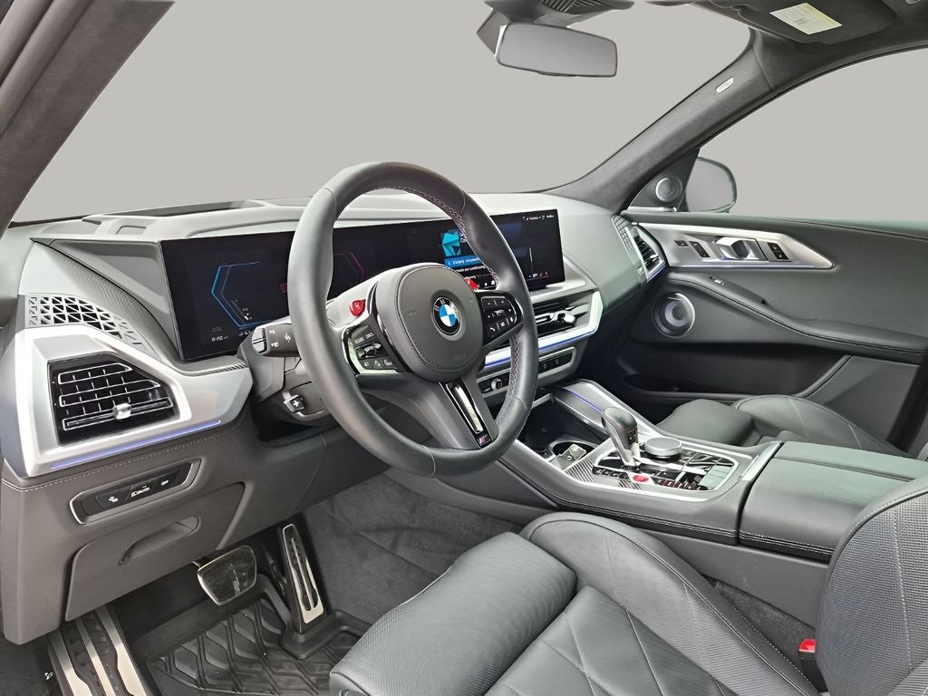 2025 BMW XM Base