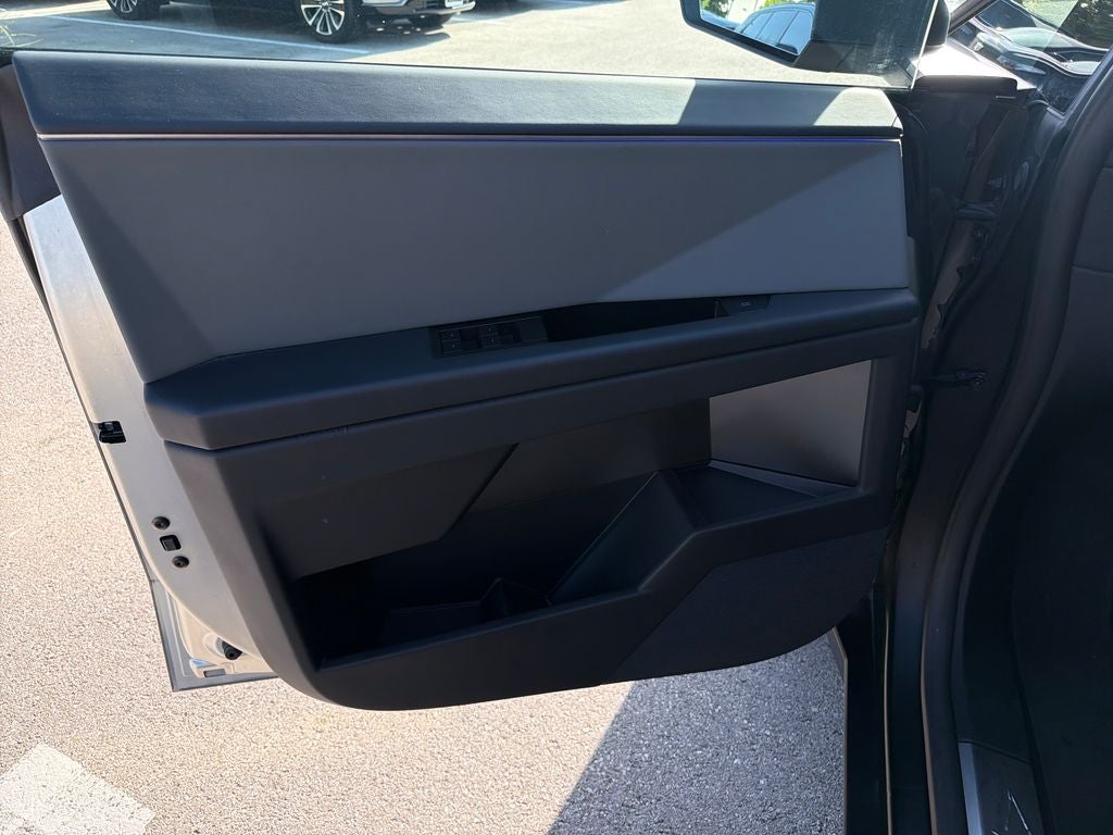 2024 Tesla Cybertruck Base