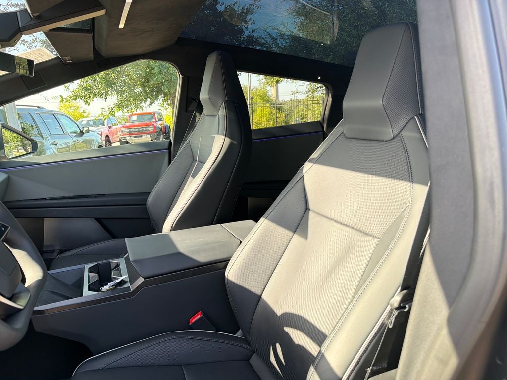 2024 Tesla Cybertruck Base