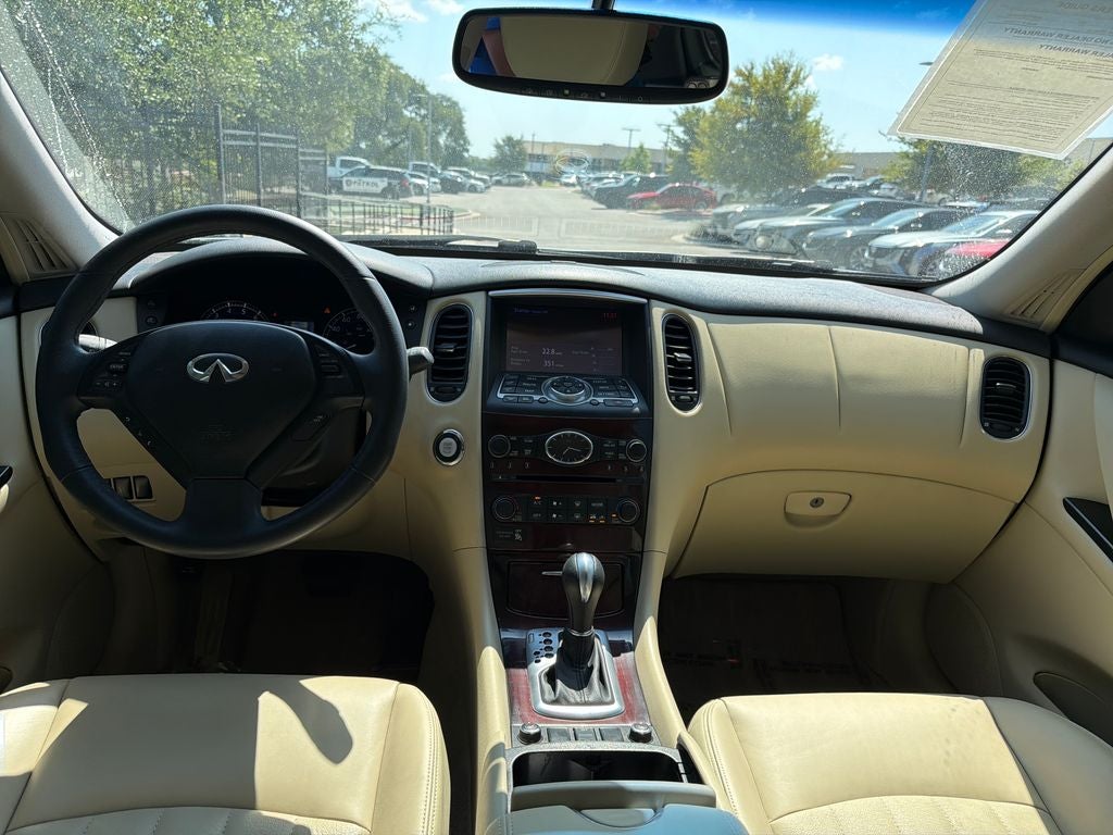 2017 INFINITI QX50 Base