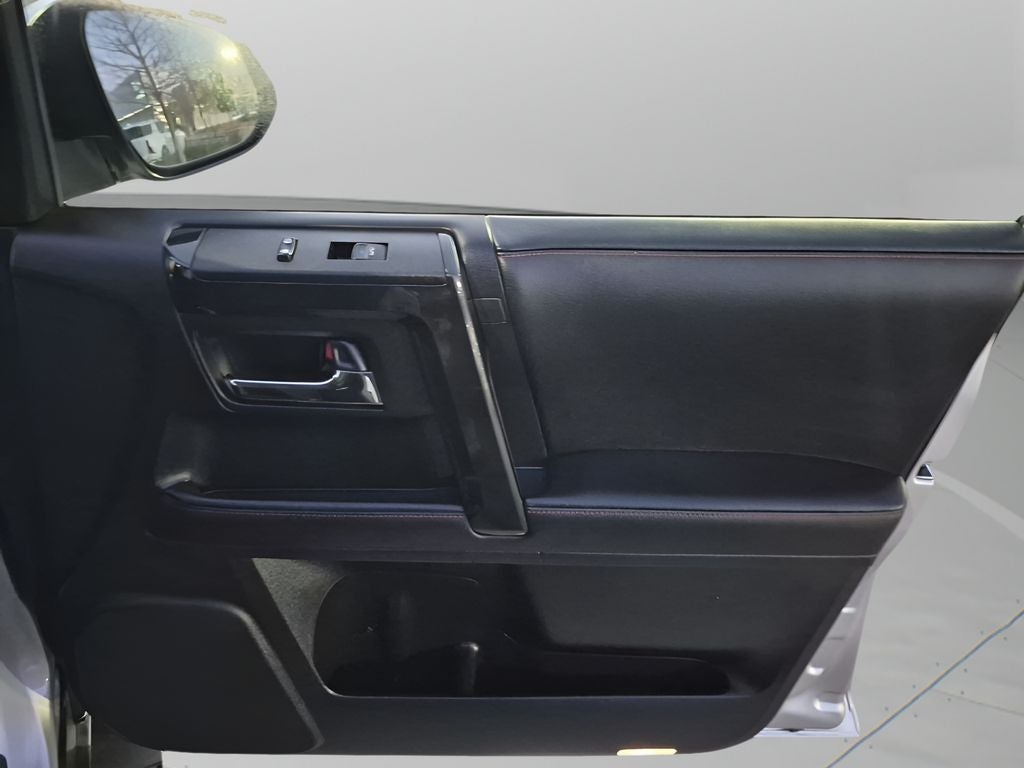 2024 Toyota 4Runner TRD Off-Road