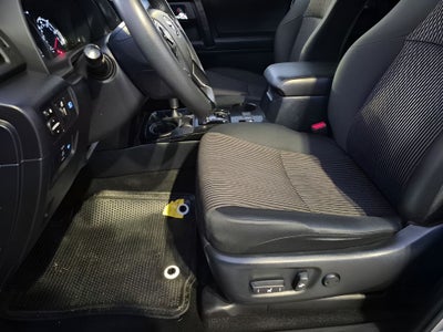 2024 Toyota 4Runner TRD Off-Road