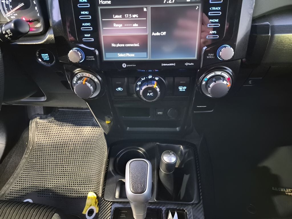 2024 Toyota 4Runner TRD Off-Road