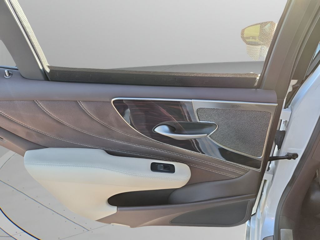 2019 Lexus LS 500 Base