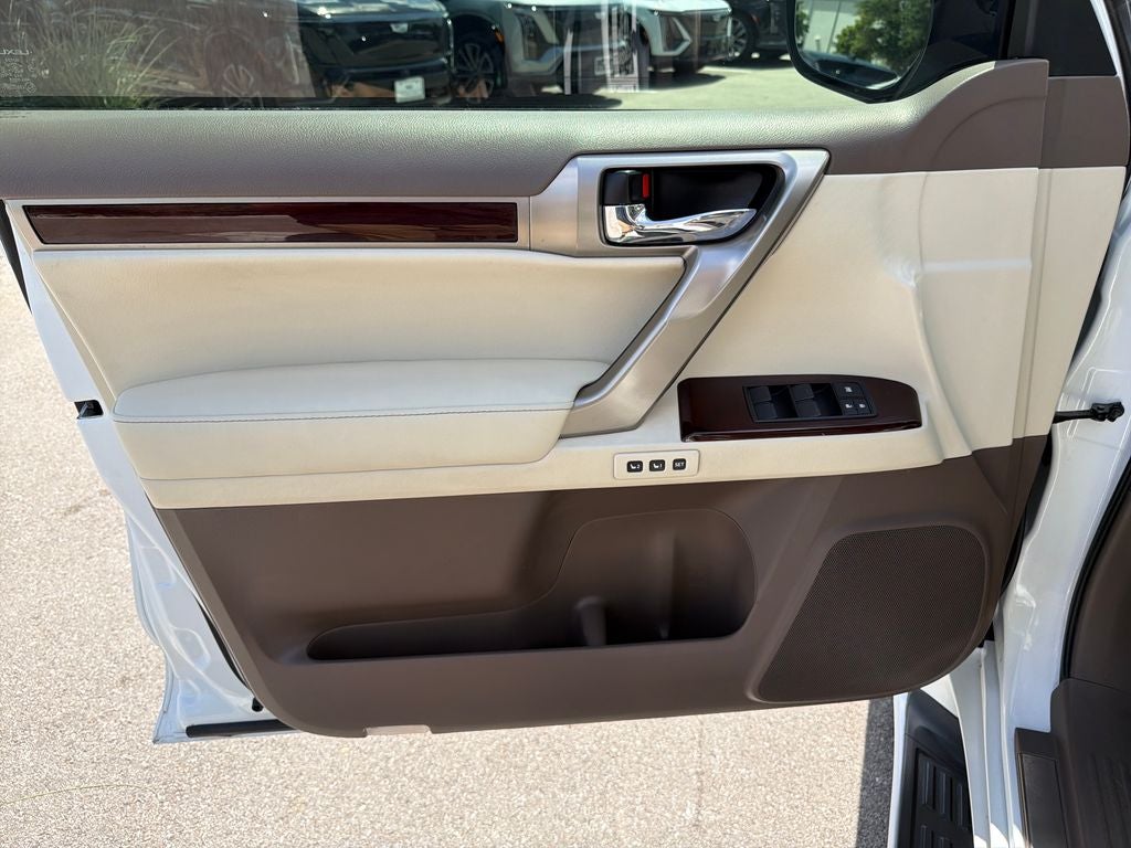 2017 Lexus GX 460