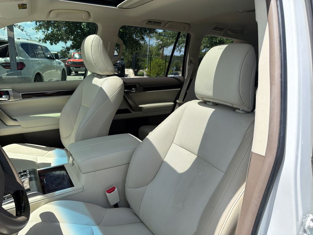 2017 Lexus GX 460
