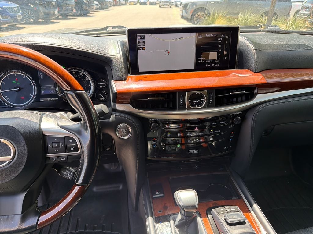 2017 Lexus LX 570