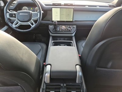 2024 Land Rover Defender 130 X-Dynamic SE