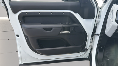 2025 Land Rover Defender 130 S