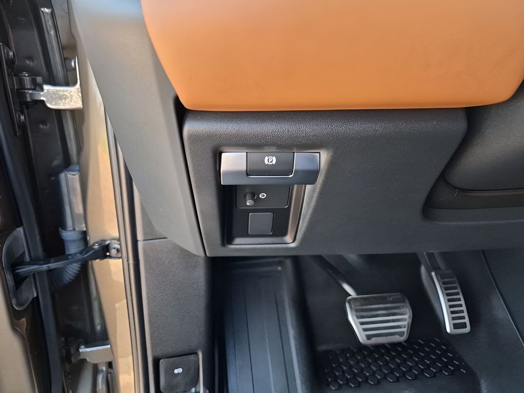 2024 Land Rover Defender 130 X