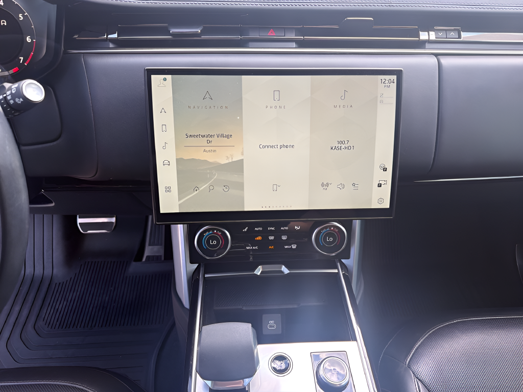 2023 Land Rover Range Rover SE LWB