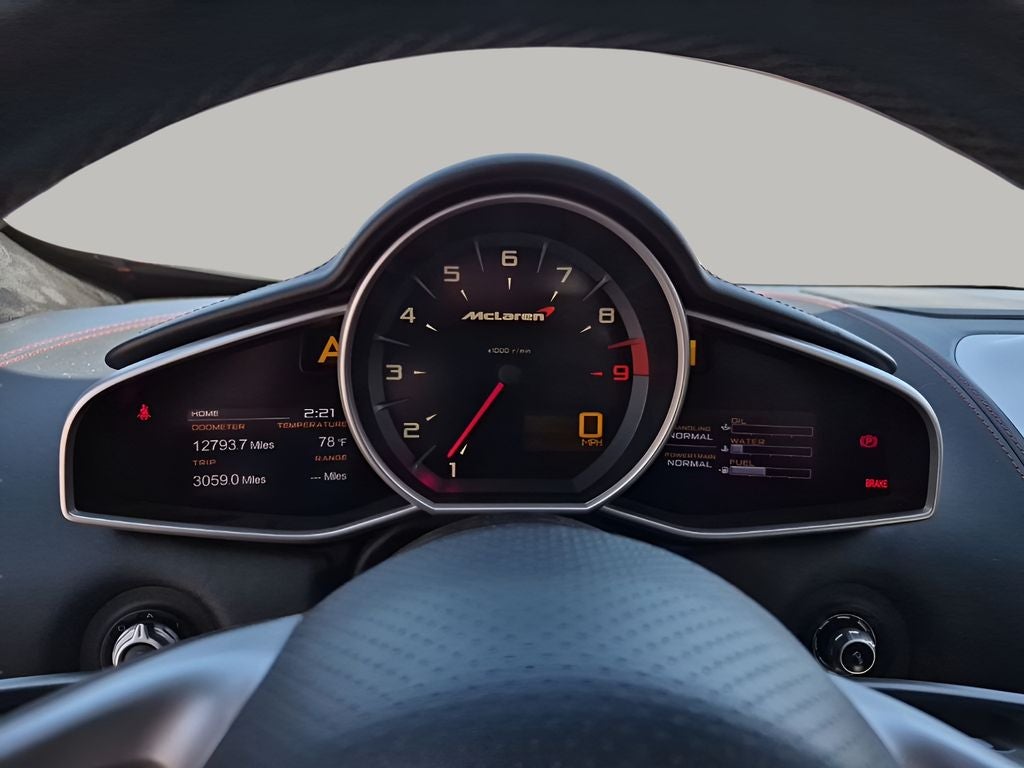 2013 McLaren MP4-12C Base