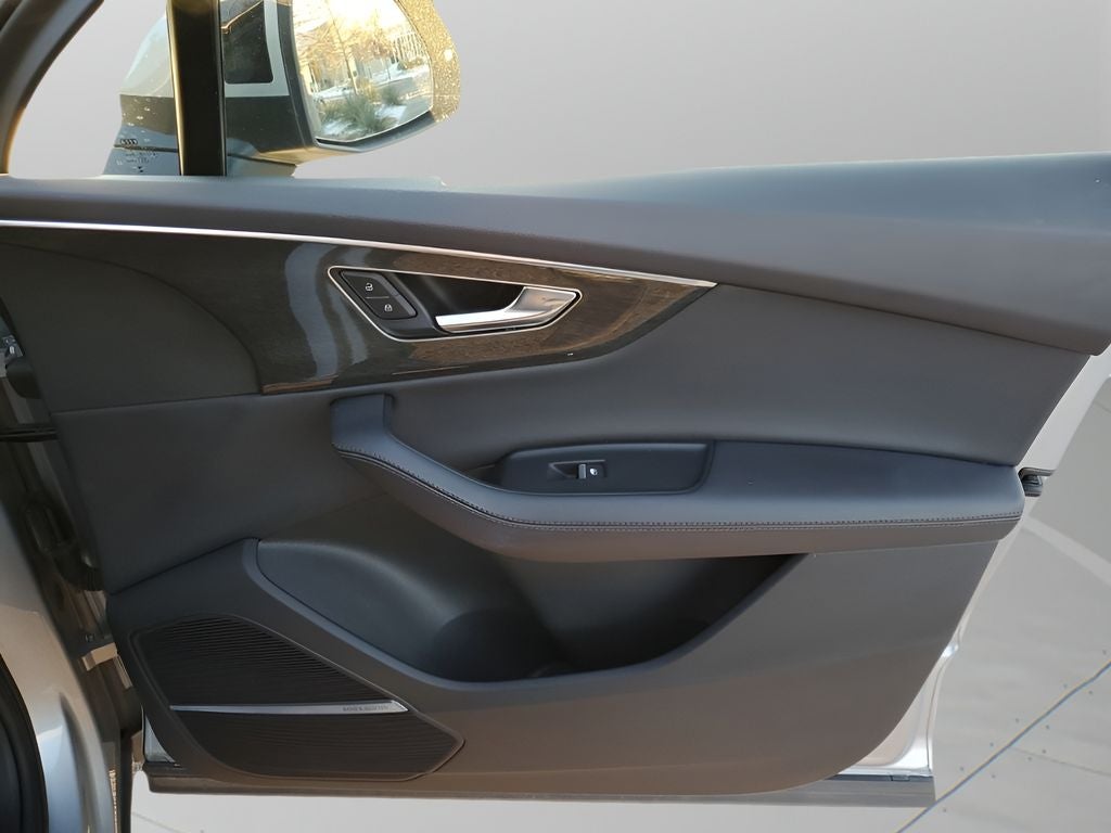 2024 Audi Q7 55 Premium Plus quattro